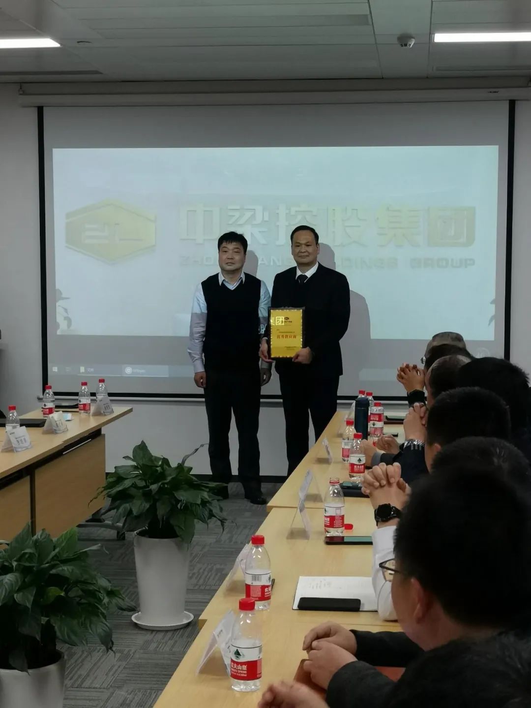 微信圖片_20201128144932.jpg 微信圖片_20201128144932.jpg