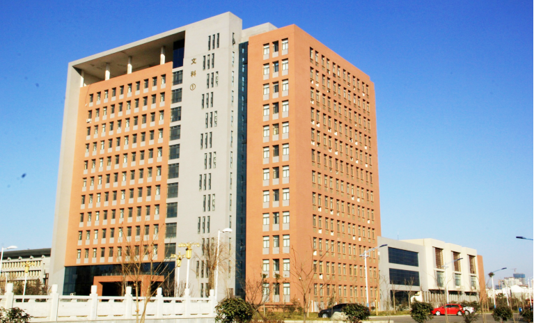 河南科技大學(xué)圖書信息中心、文理組團等消防工程2.png